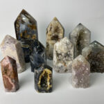 Obelisco de agata geoda