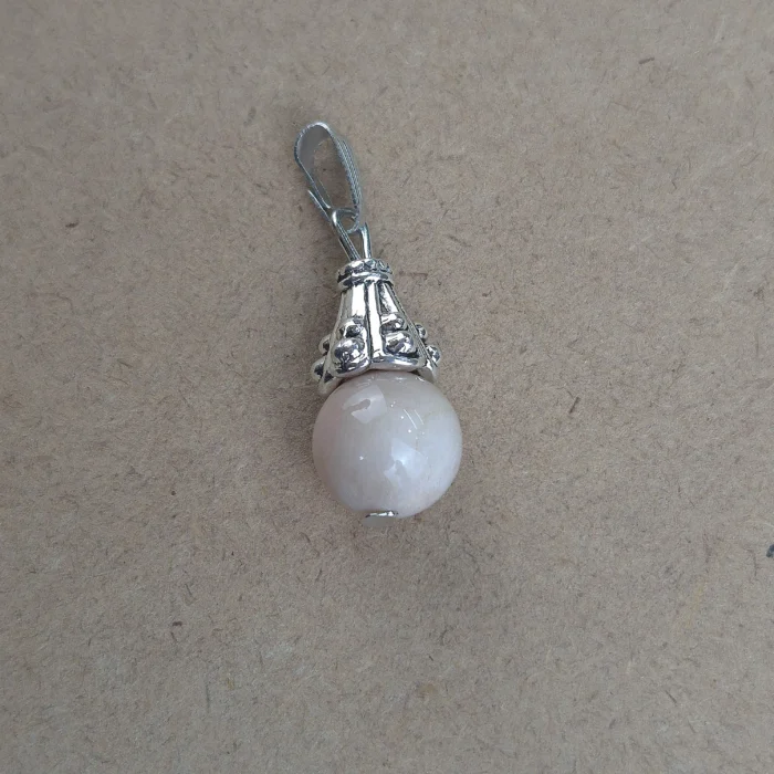 DESEM85-1.webp Dije Esfera con engarce de metal de Piedra del sol natural - Imagen 1