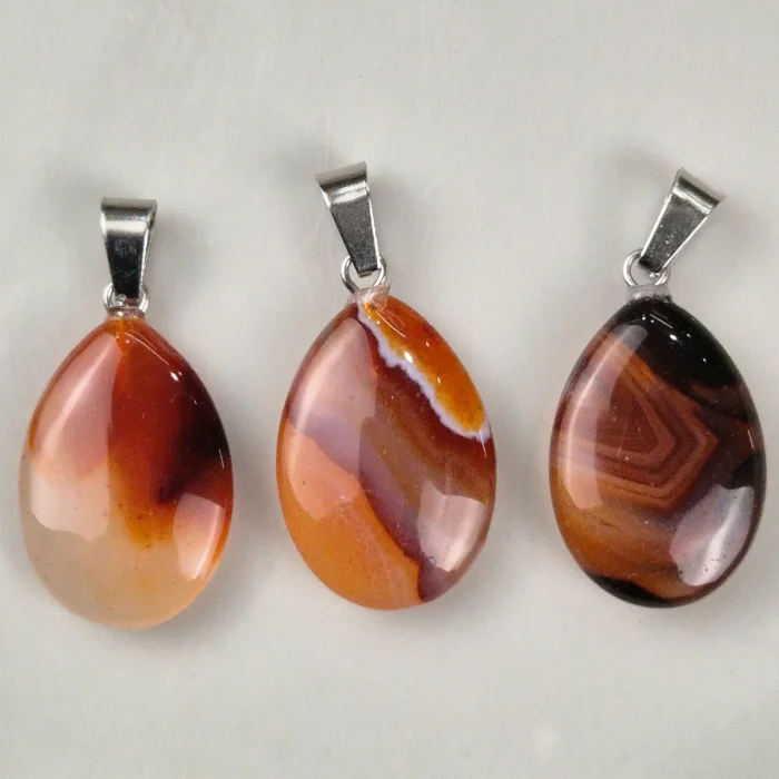 DGT34-1.webp Dije gota de Cornalina - Imagen 1