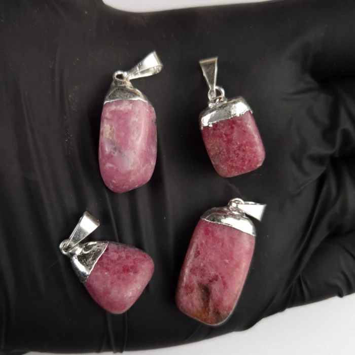 DRCE92-1.webp Dije rolado c/e Rodonita rosa - Imagen 1