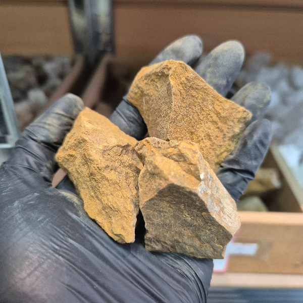 PBM 59 Piedra en bruto de Jaspe Amarillo - Imagen 1