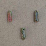 Pico facetado y perforado de Unakita