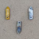 Pico facetado y perforado de Agata musgosa