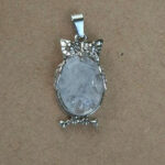 Dije Buho metal de Cuarzo Cristal - Imagen 2