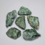 Piedra en bruto de Fucsita - Imagen 2