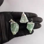 Dije bruto c/e de Cuarzo verde